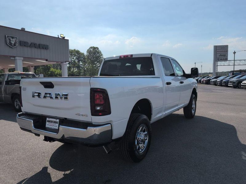 2025 RAM 2500 Tradesman Crew Cab 4x4 6
