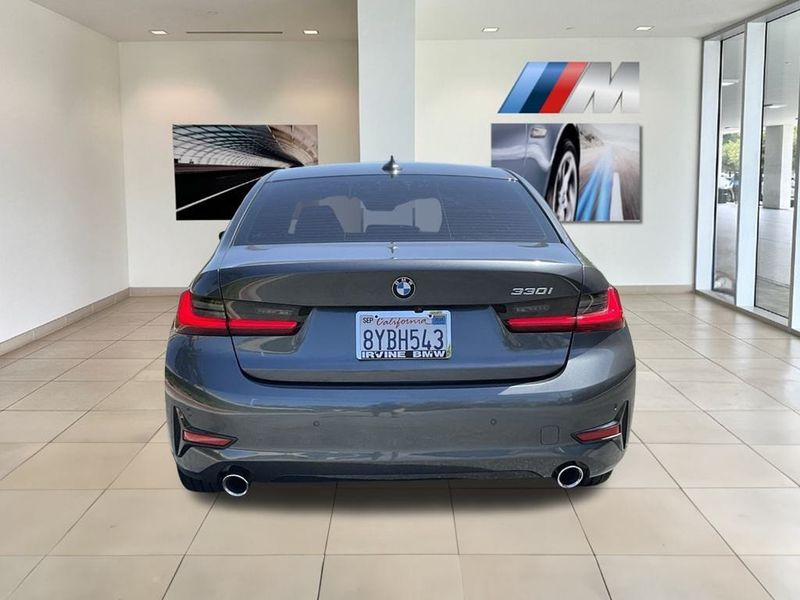 2021 BMW 3 Series 330iImage 7