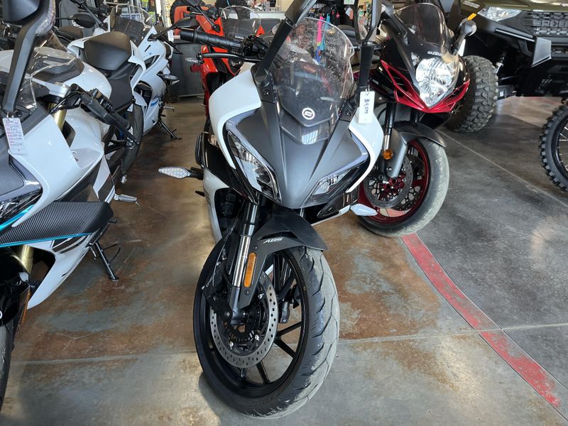 New 2026 CFMOTO 300SS 