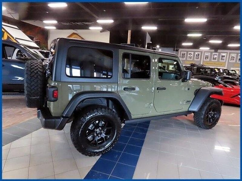 2025 Jeep Wrangler WillysImage 3