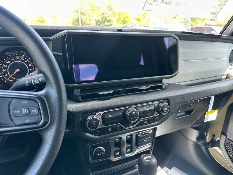 2025 Jeep Wrangler 2-door SportImage 3
