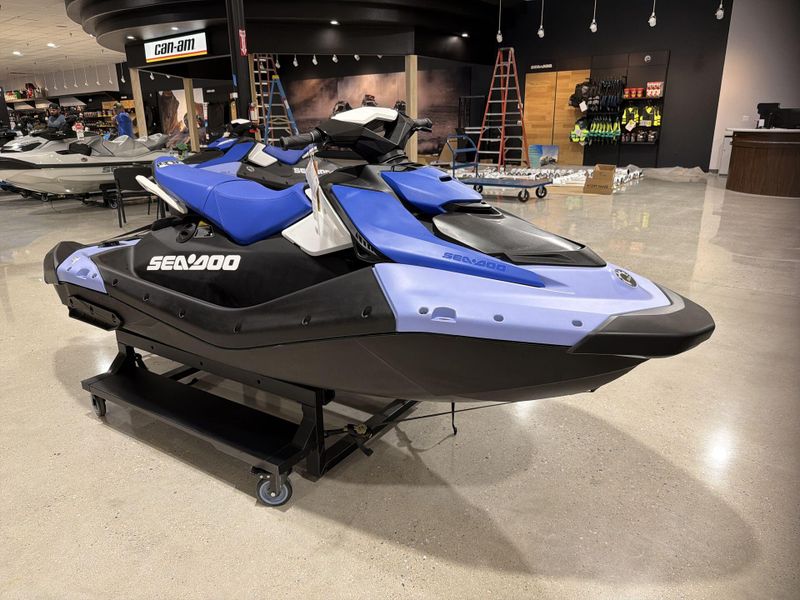 New 2026 Sea-Doo SPARK FOR 3 CONVENIENCE PACKAGE Image 10