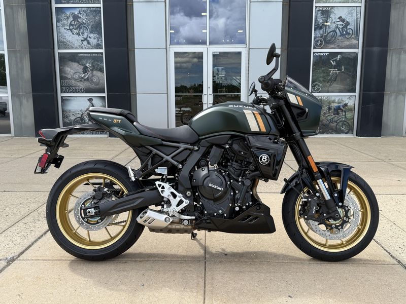 2026 Suzuki GSX 8TTImage 2
