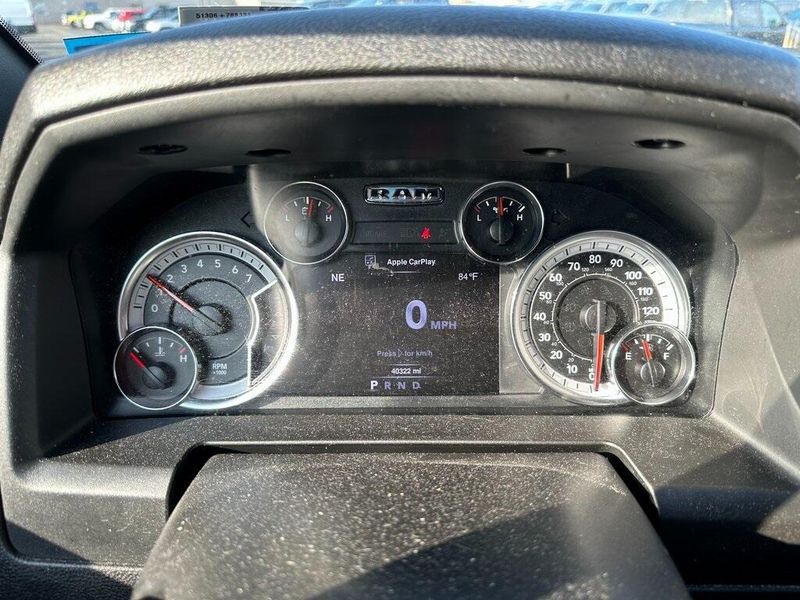 2022 RAM 1500 Classic WarlockImage 17