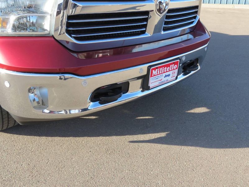 Used 2015 RAM 1500 Big Horn 4x4 4dr Crew Cab 5.5 ft. SB PickupImage 5