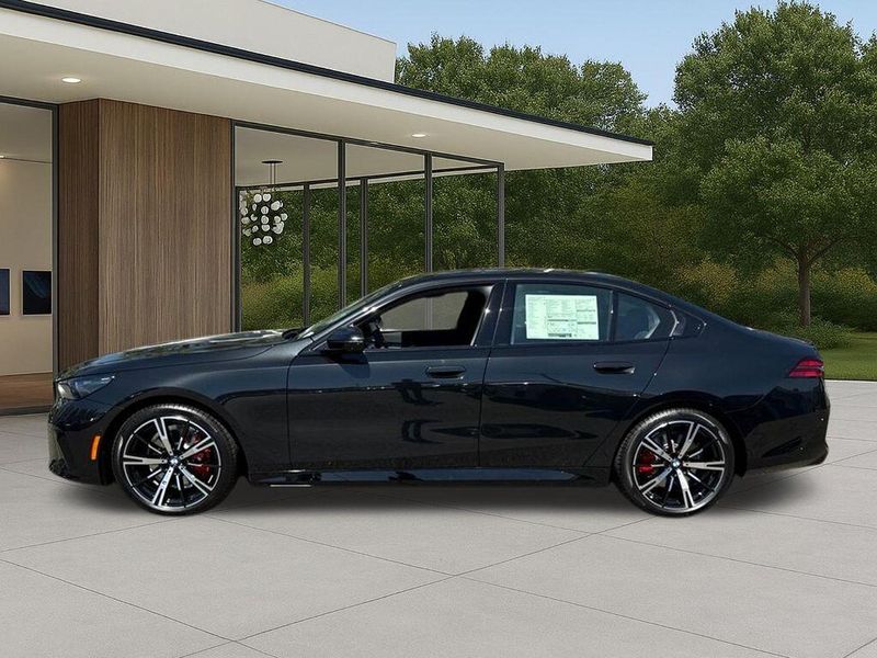 New 2027 BMW 5 Series 530i xDriveImage 14