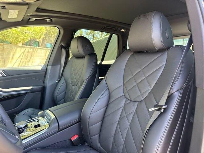 New 2026 BMW X5 xDrive50eImage 19