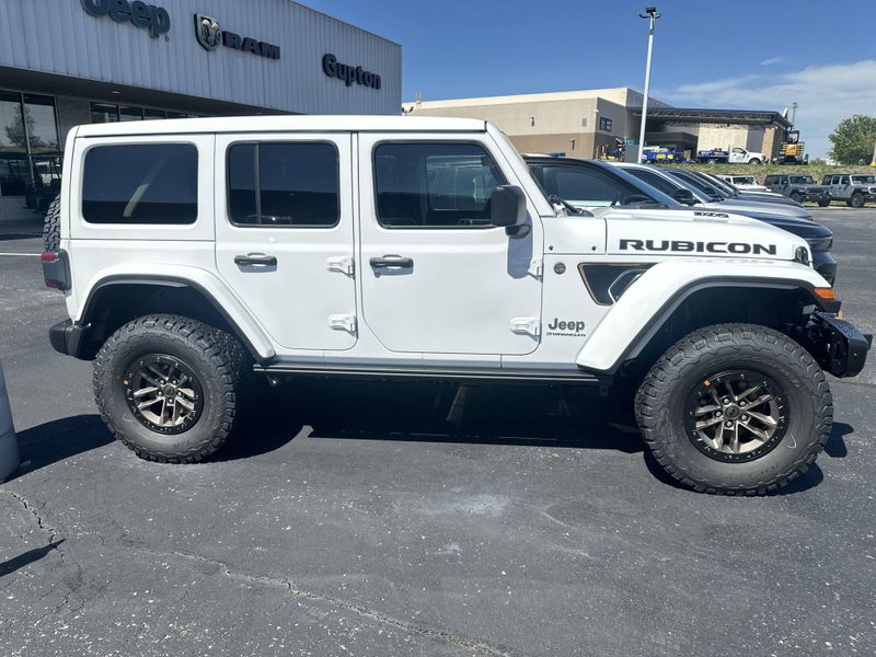 New 2025 Jeep Wrangler 4-door Rubicon 392Image 4