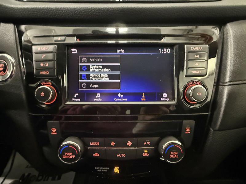 Used 2018 Nissan Rogue SVImage 37