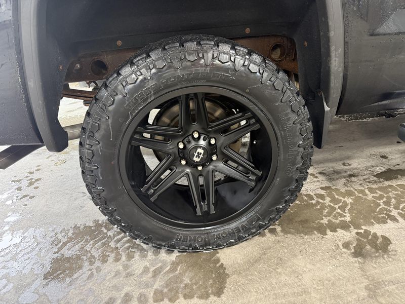 Used 2014 GMC Sierra 1500 SLTImage 2