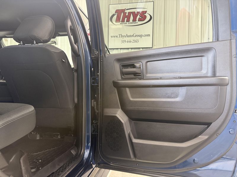 Used 2022 RAM 2500 TradesmanImage 7