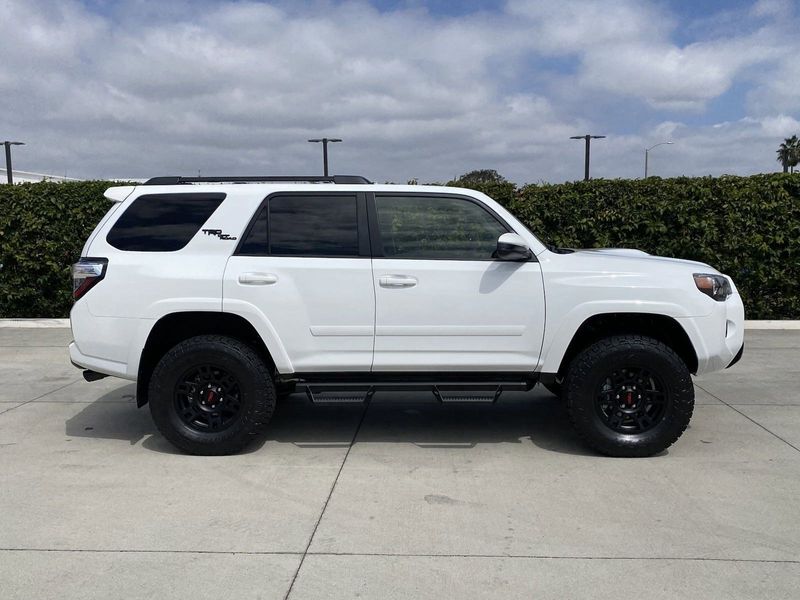 2024 Toyota 4Runner TRD Off RoadImage 3