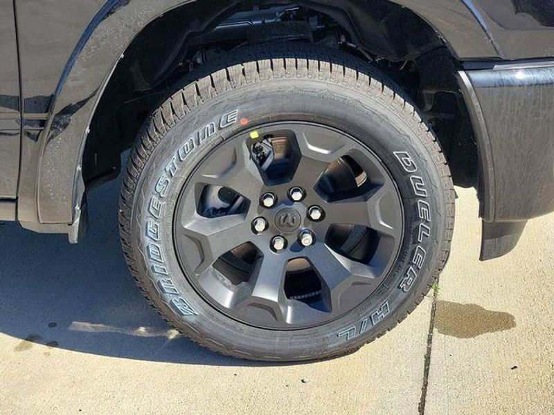New 2026 RAM 1500 Big Horn Crew Cab 4x4 5'7' Box