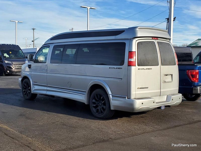 2023 Chevrolet Express photo 3