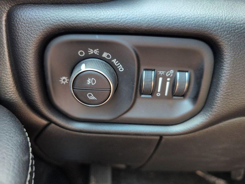 2025 RAM 2500 Laramie Crew Cab 4x4 6