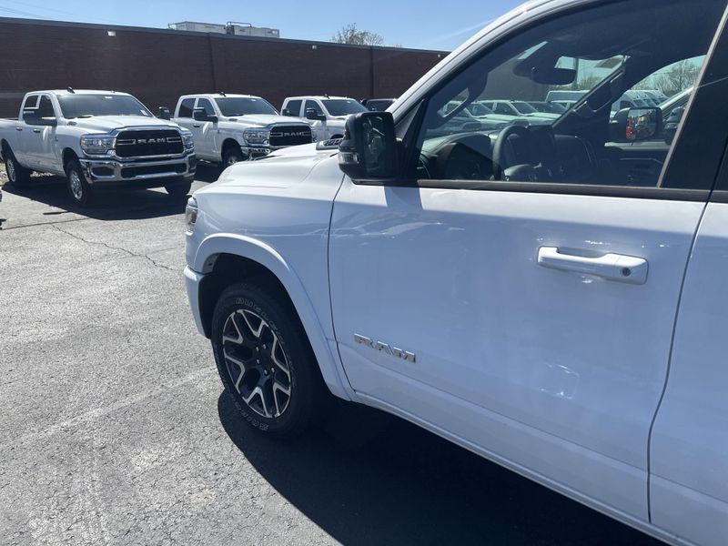 2025 RAM 1500 Laramie Crew Cab 4x4 5