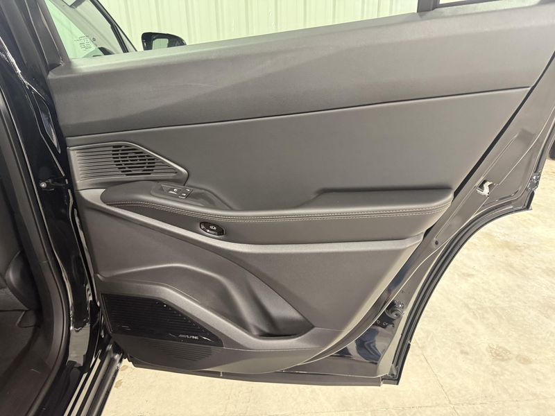 New 2026 Jeep Cherokee Limited 4x4Image 9