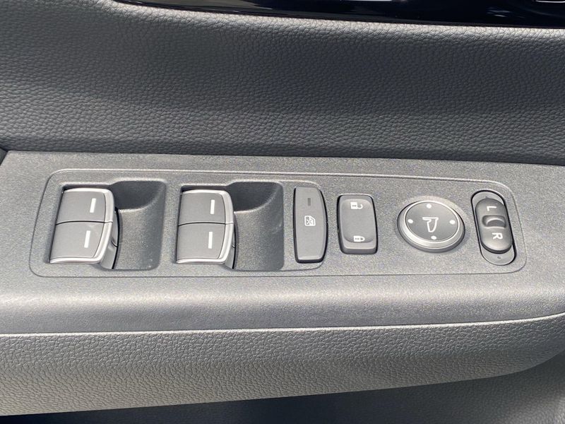 Used 2025 Honda CR-V EX-LImage 20
