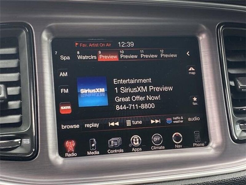2016 Dodge Challenger SXTImage 24