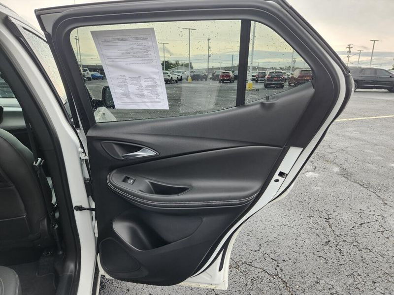 Used 2025 Buick Encore GX Avenir