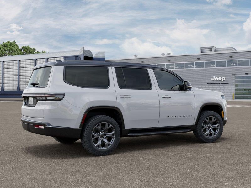 2026 Jeep Grand Wagoneer Upland 4x4Image 2