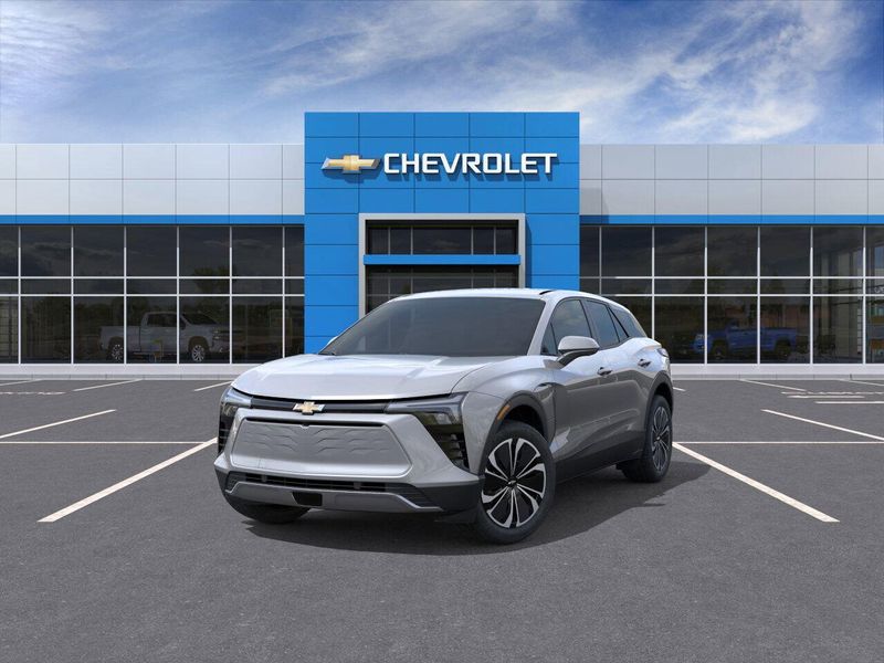 New 2025 Chevrolet Blazer EV FWD LTImage 8