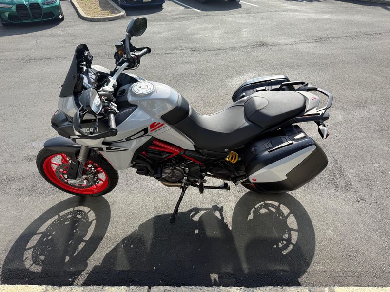 2019 Ducati  Mulstistrada 950,  Image 2