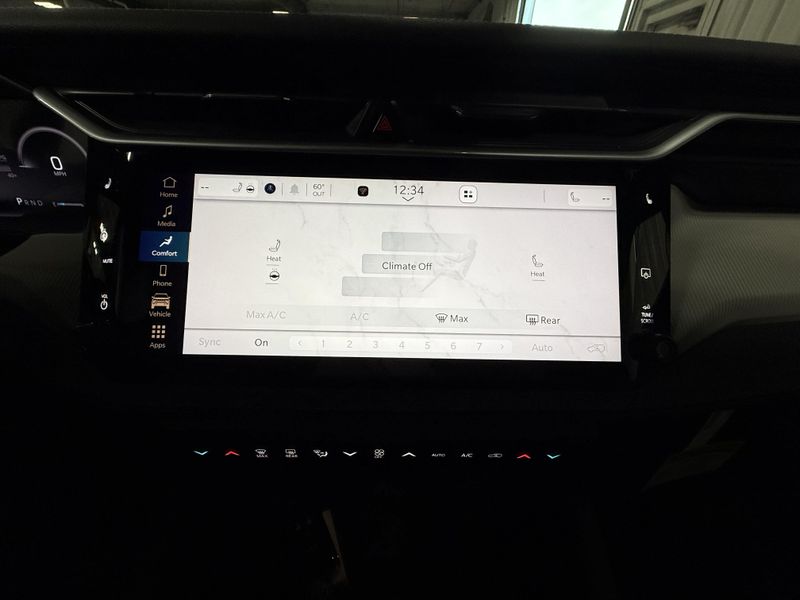 New 2026 Jeep Cherokee Limited 4x4Image 29