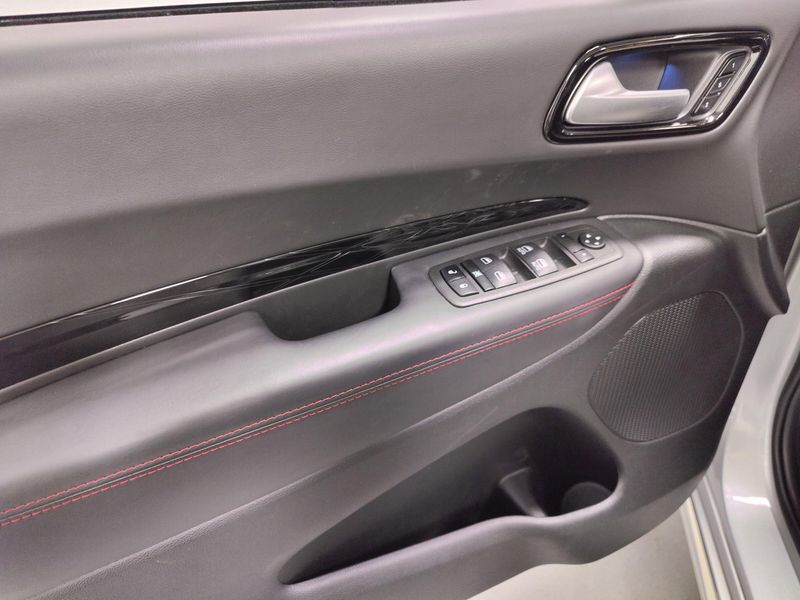 2024 Dodge Durango Citadel 3.6L AWD w/Sunroof/NavImage 31