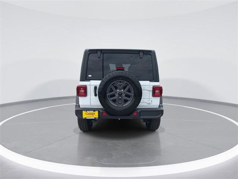 New 2026 Jeep Wrangler 4-door Sport SImage 7