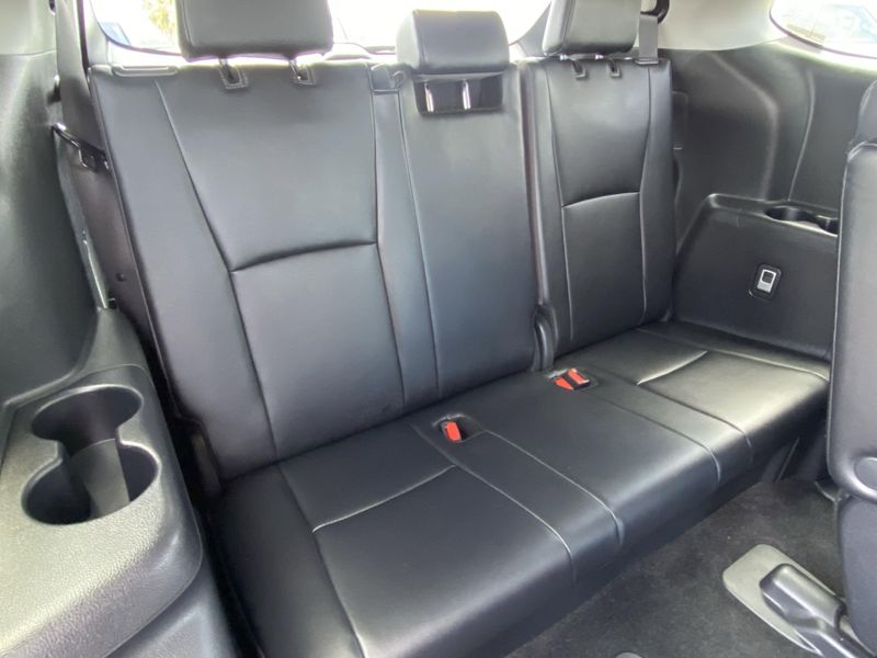 Used 2024 Toyota Highlander XLEImage 13