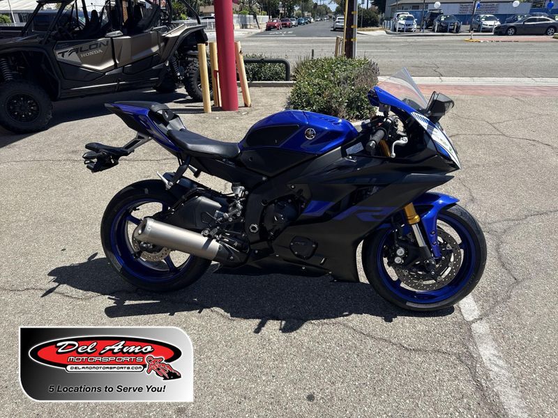 Used 2019 Yamaha YZF-R6 Image 1
