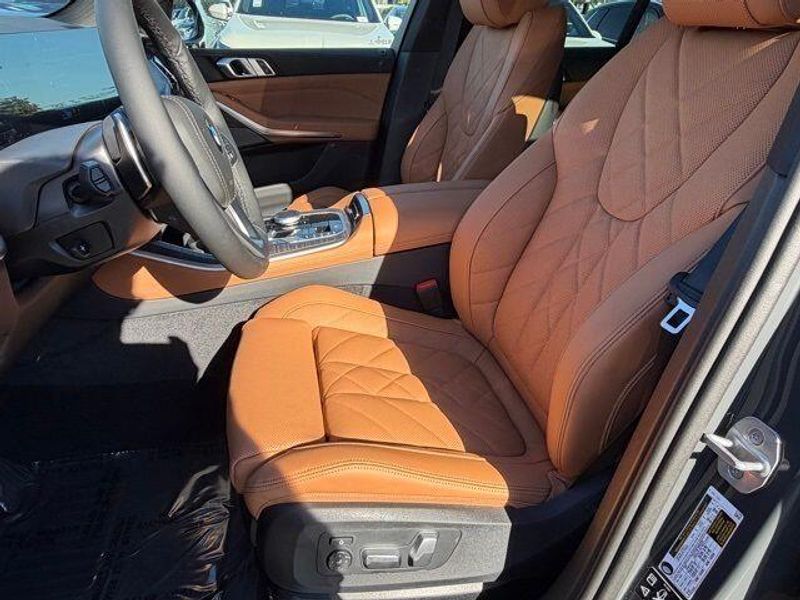 New 2026 BMW X5 xDrive40iImage 14