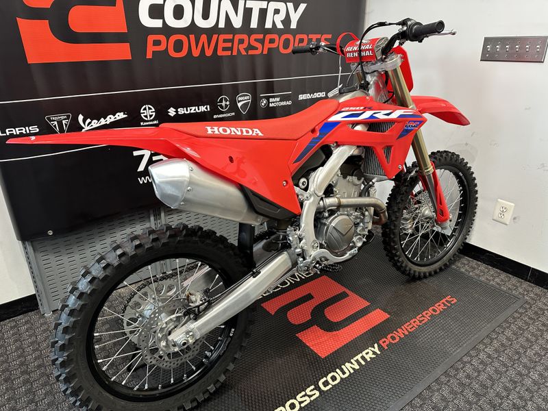2024 Honda CRF250R in a RED exterior color. Cross Country Powersports 732-491-2900 crosscountrypowersports.com 