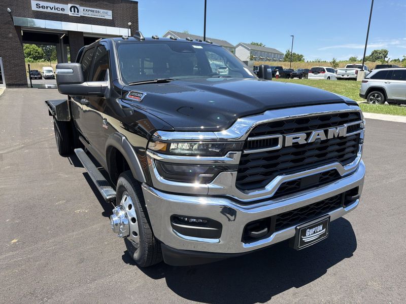 Used 2025 RAM 3500 Chassis TradesmanImage 4