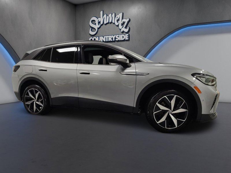 Used 2023 Volkswagen ID.4 Pro S AWD Long Range w/Glass RoofImage 3