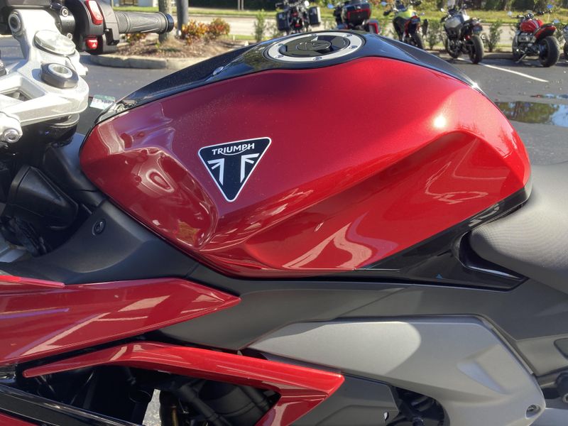 2025 Triumph Daytona 660