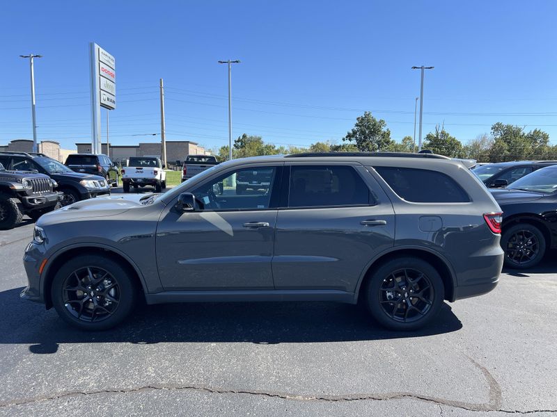 New 2026 Dodge Durango Gt Plus Awd Hemi V8Image 11