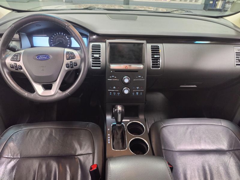 2015 Ford Flex SEL AWD w/Vista Roof & NavigationImage 24