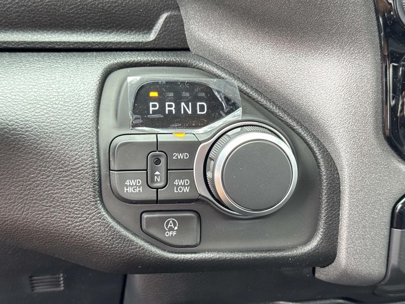 New 2026 RAM 1500 Tradesman Crew Cab 4x4 5'7' Box