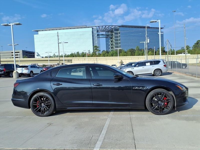 Used 2022 Maserati Quattroporte ModenaImage 8