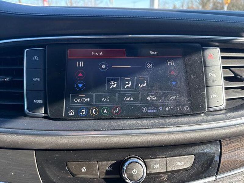 2023 Buick Enclave Premium Group