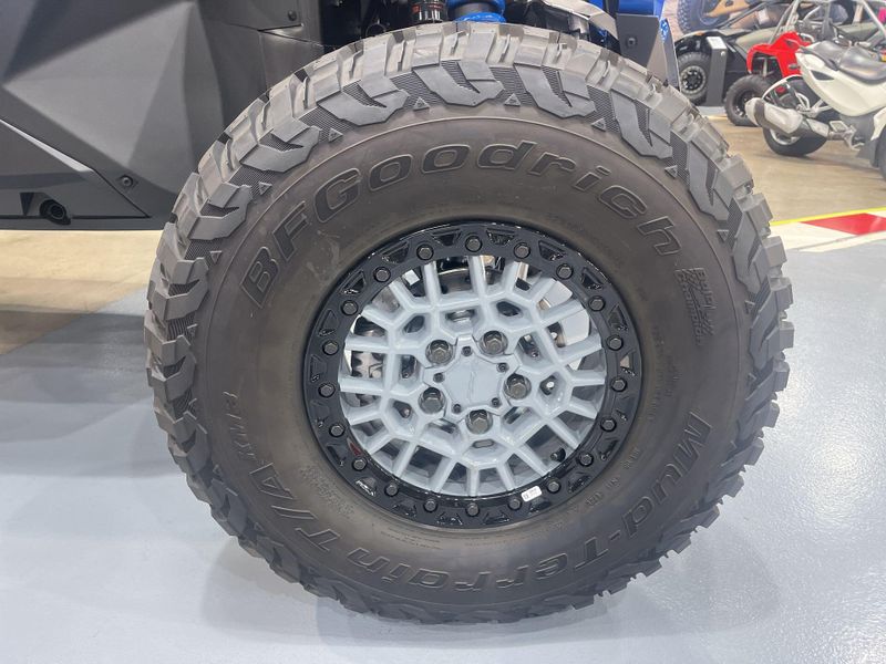 New 2026 Polaris RZR PRO R 4 ULTRA EDITION Image 27