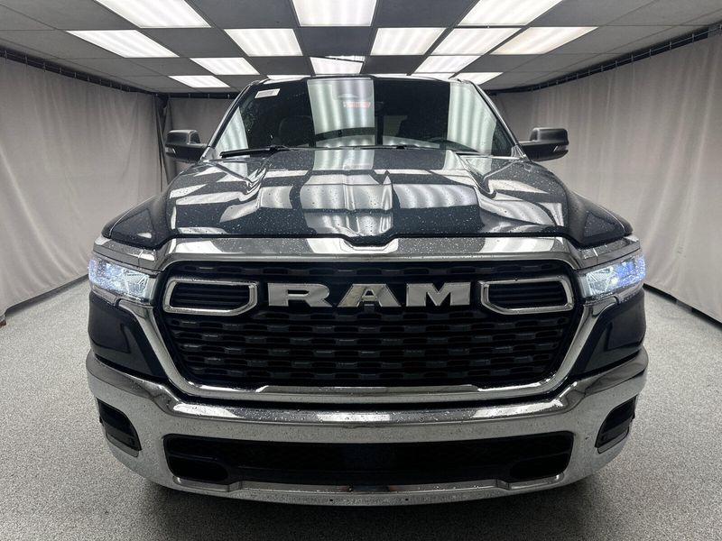 2025 RAM 1500 Big Horn Crew Cab 4x4 5