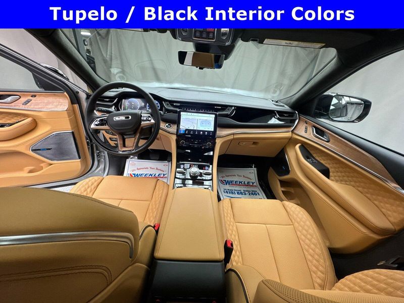 2025 Jeep Grand Cherokee Summit Reserve 4x4Image 8