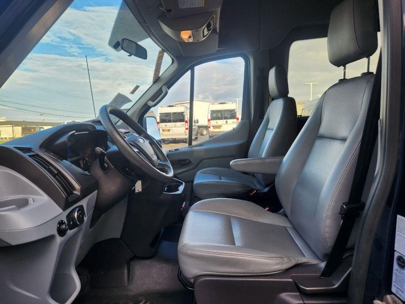 2015 Ford Transit-350 XLImage 27