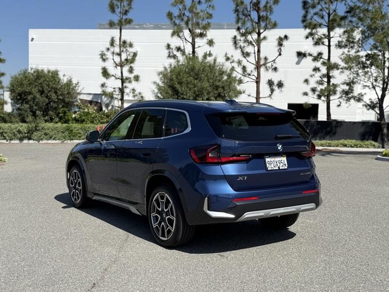 2025 BMW X1 xDrive28iImage 8