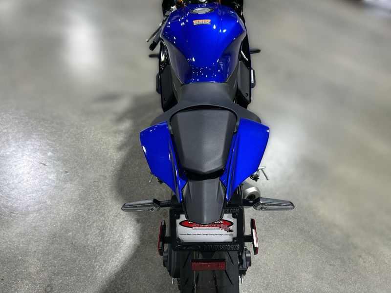 New 2025 Yamaha YZF-R7 Image 13