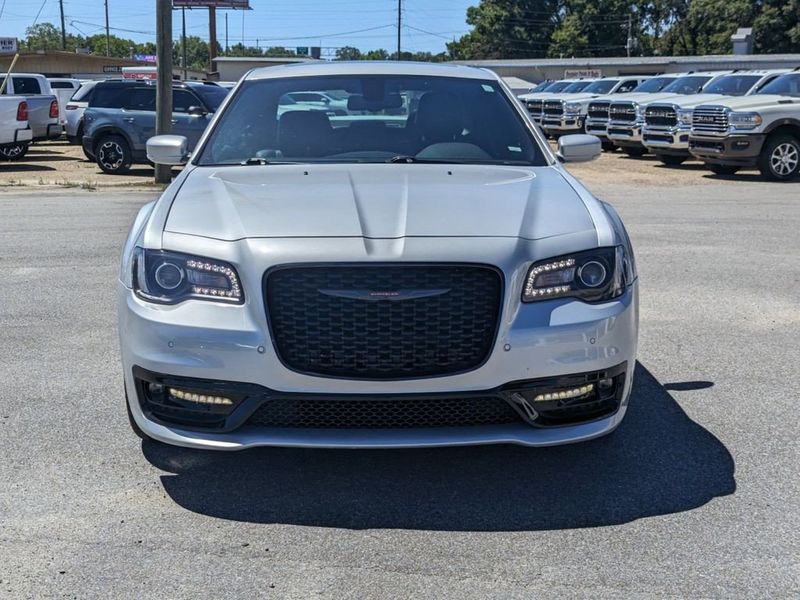 2022 Chrysler 300 300SImage 8