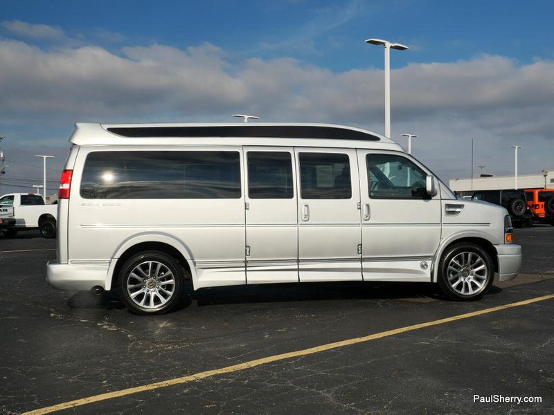 Used 2022 Chevrolet Express Cargo 